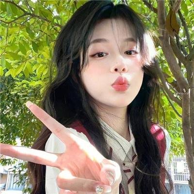 超级明星金·卡戴珊 海报